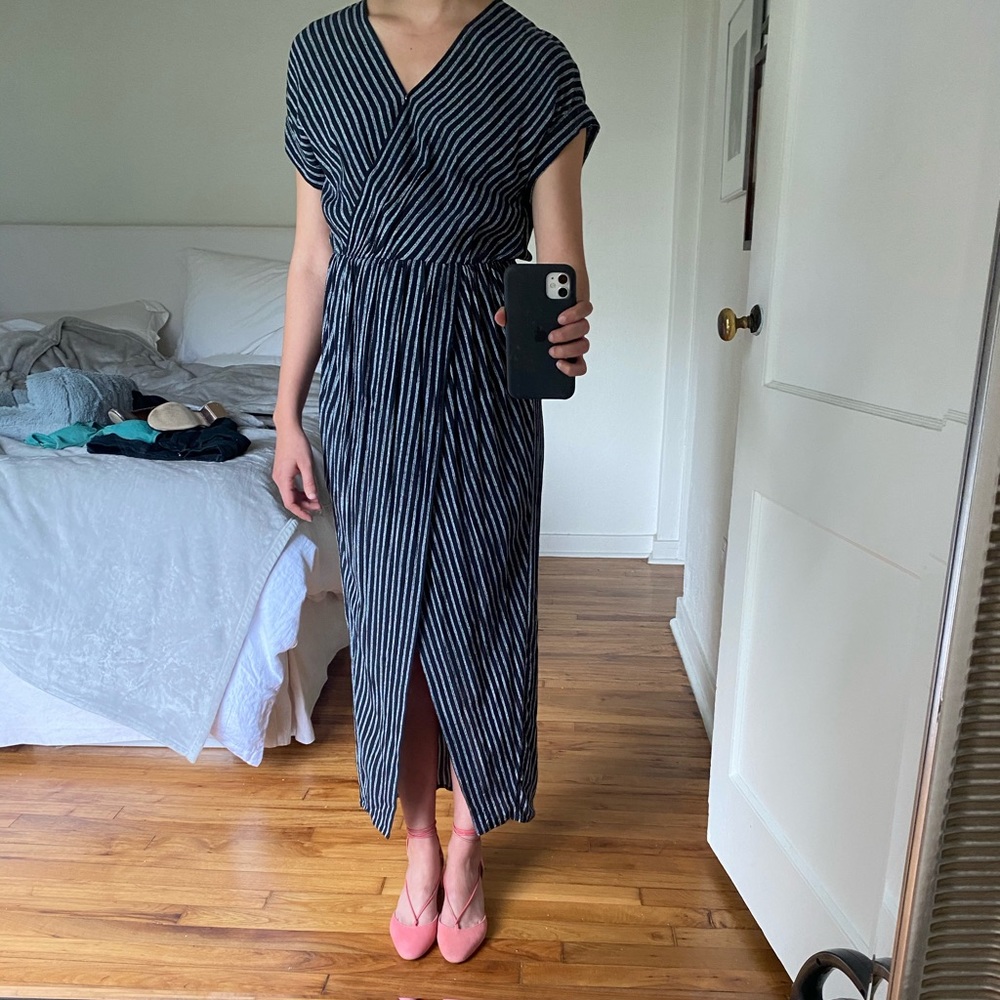 Madewell wrap dress: black w white stripes